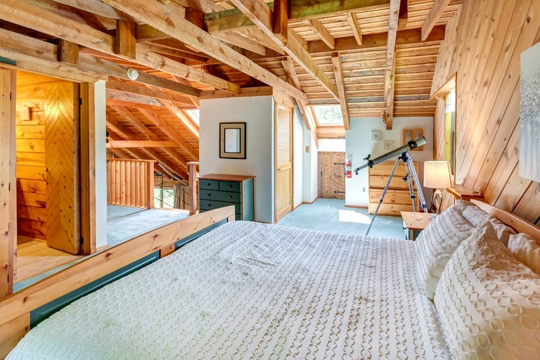 Cabins (United States of America, Denver, New York)