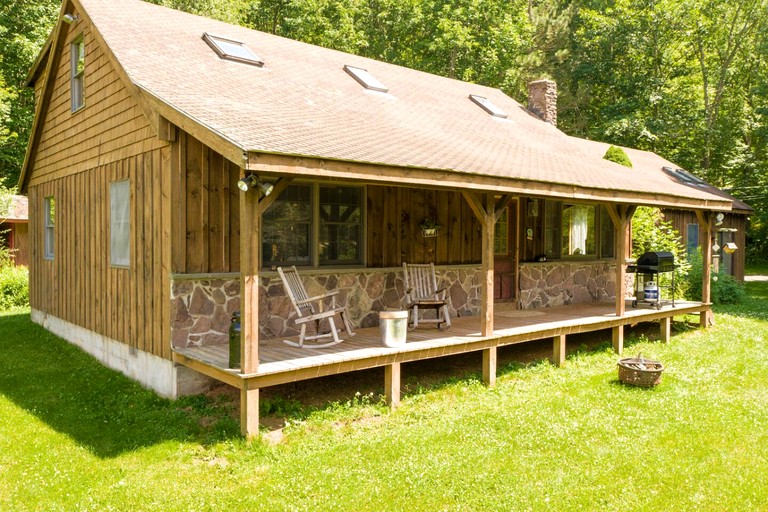 Cabins (United States of America, Denver, New York)