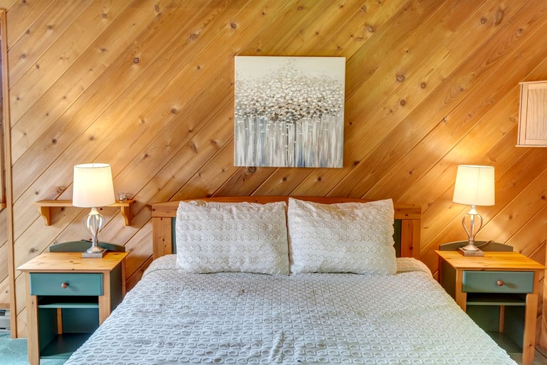 Cabins (United States of America, Denver, New York)