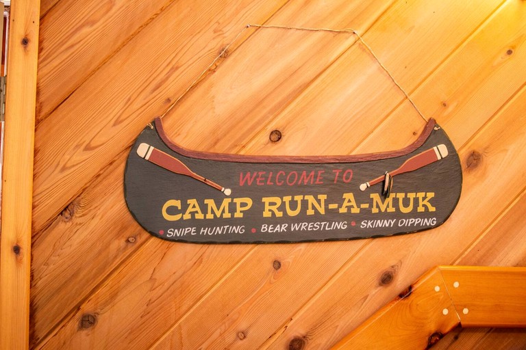 Cabins (United States of America, Denver, New York)