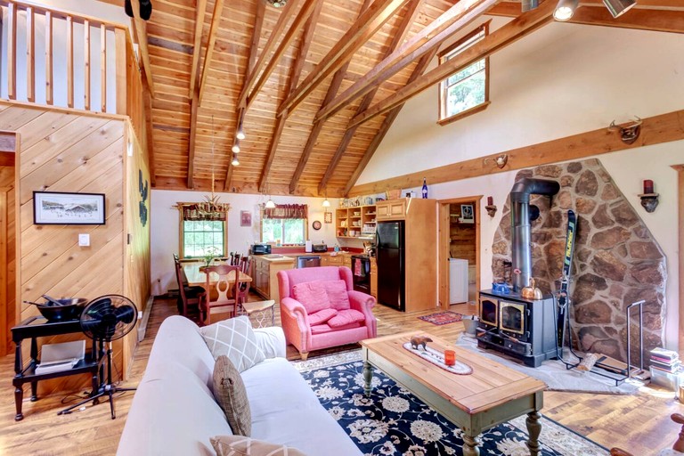 Cabins (United States of America, Denver, New York)