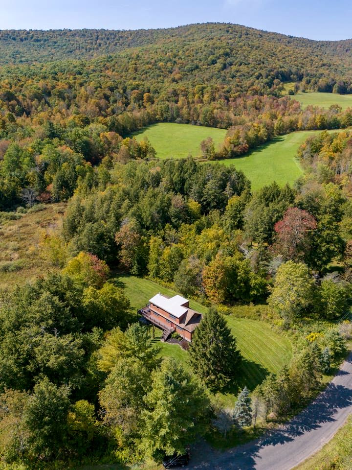 Rustic-Chic Cabin Getaway with Wraparound Deck & Cozy Fireplace in Margaretville, New York