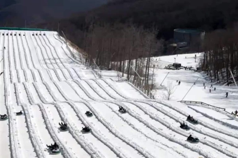 A-Frames (United States of America, Wintergreen, Virginia)