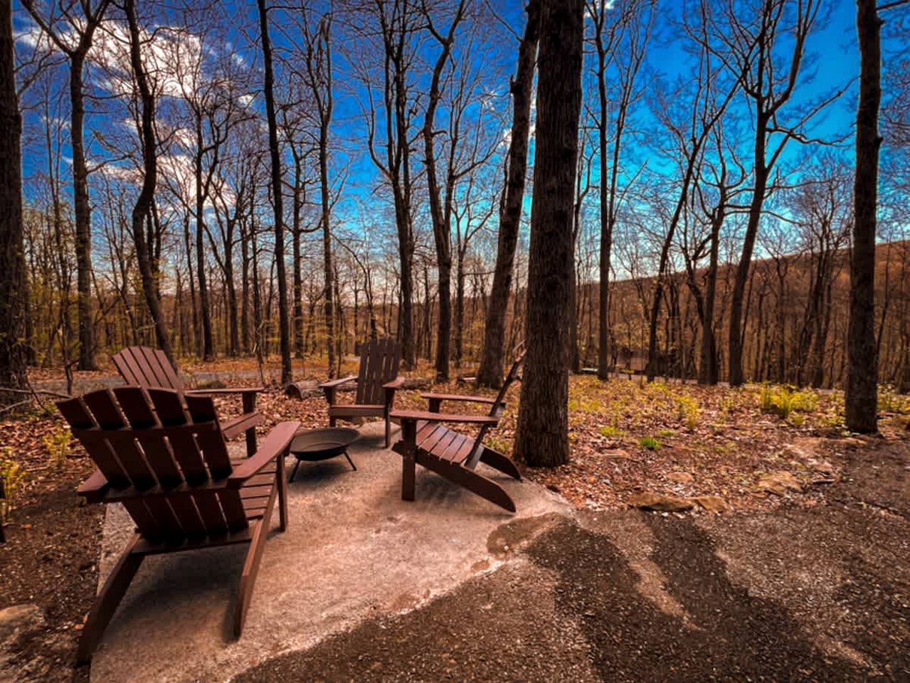 Cozy A-Frame Cabin with Hot Tub & Sauna near Wintergreen Resort, Blue Ridge Mountains VA