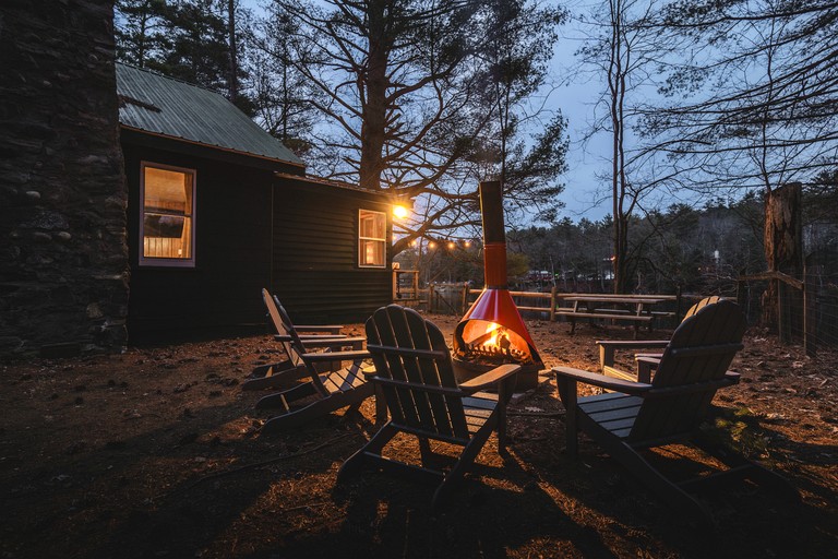 Cabins (United States of America, Corinth, New York)
