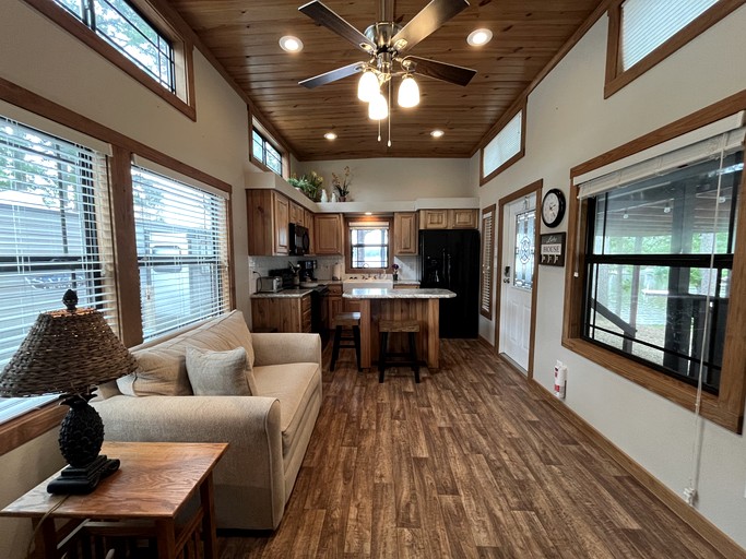 Tiny Houses (United States of America, --, Texas)