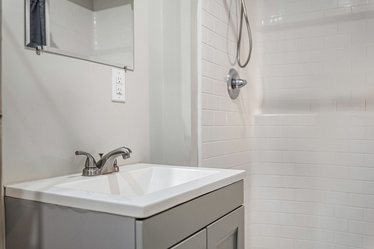 Cabins (United States of America, Au Gres, Michigan)