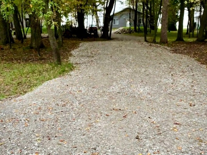 Cabins (United States of America, Au Gres, Michigan)