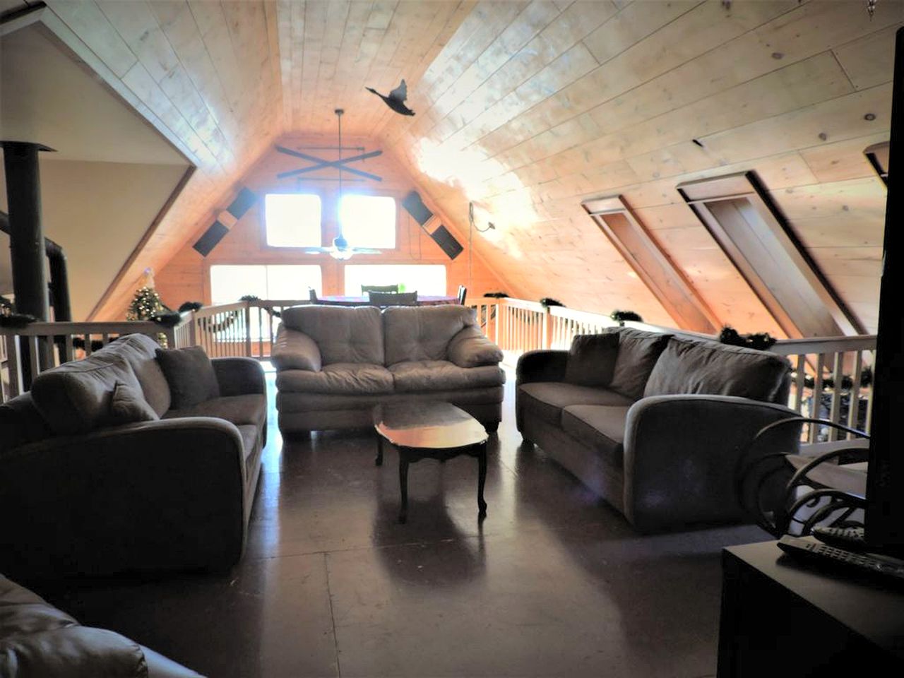 Cedar Brook Landing River Lodge Browns Yard, Cabins, Browns Yard