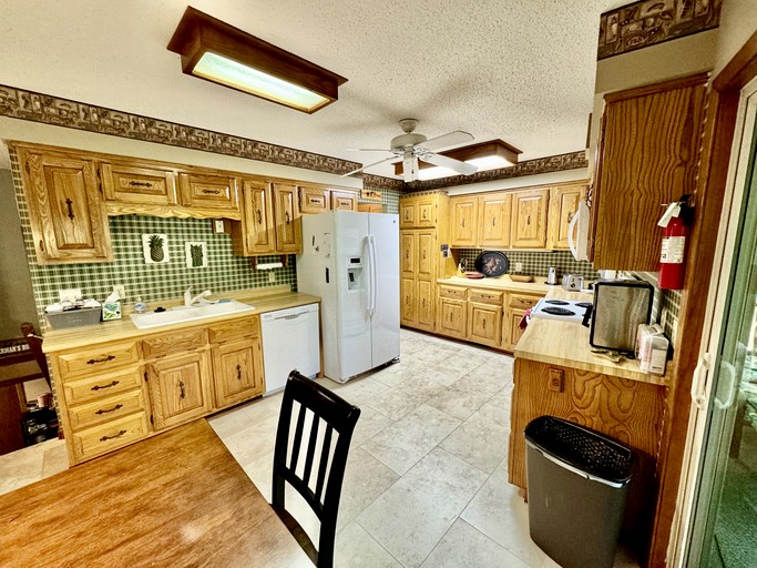Cabins (United States of America, Fairfield Bay, Arkansas)