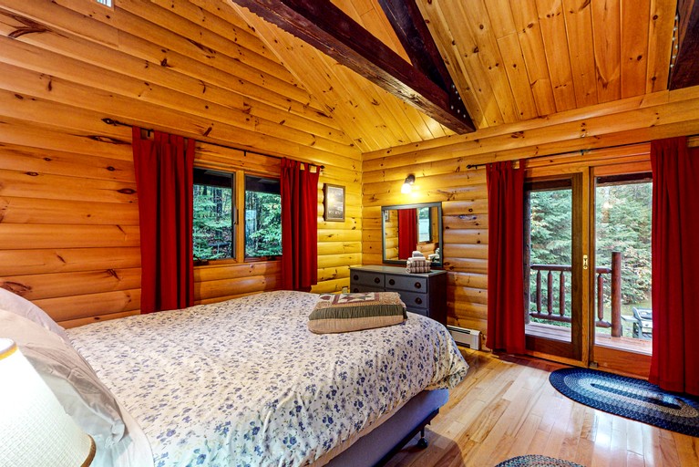 Cabins (United States of America, Greenville, Maine)