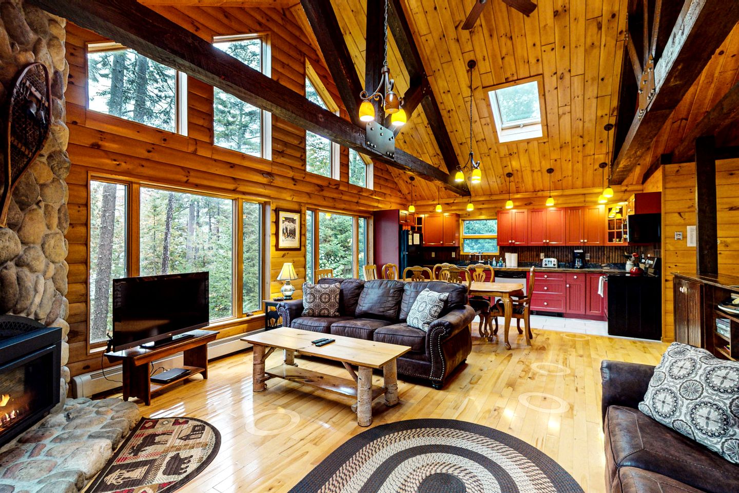 Waterfront Cabin with Private Deck Loaded with Kayaks in Maine