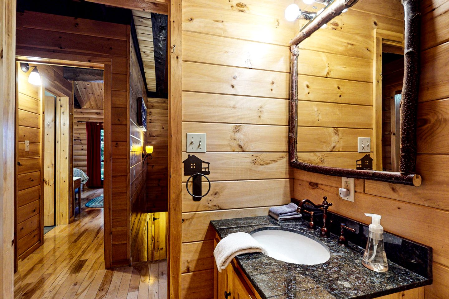 Waterfront Cabin with Private Deck Loaded with Kayaks in Maine