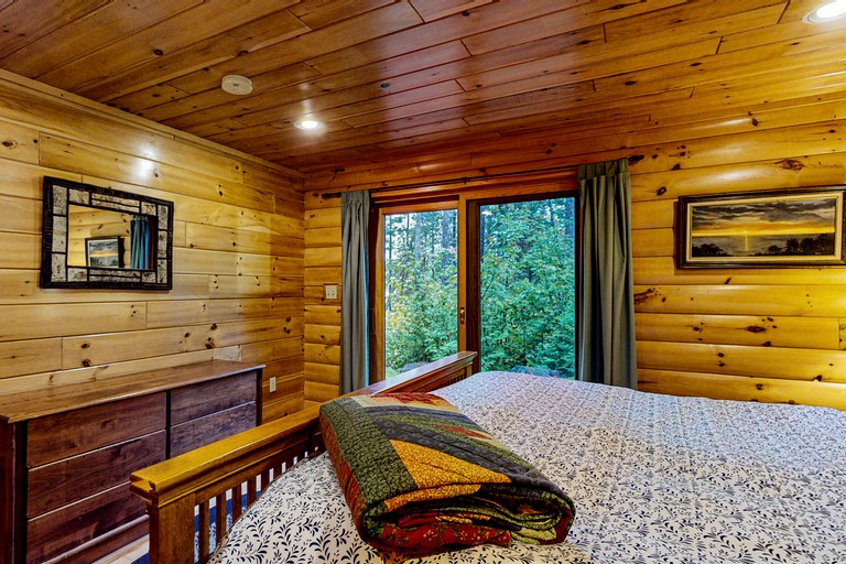 Cabins (United States of America, Greenville, Maine)