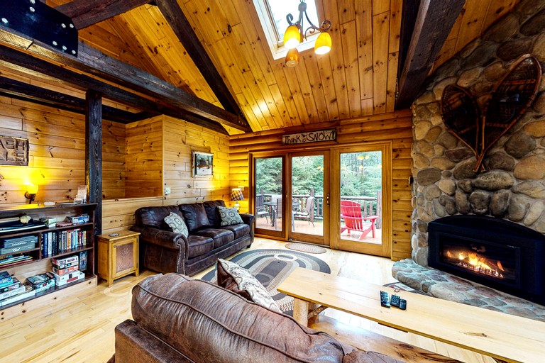 Cabins (United States of America, Greenville, Maine)