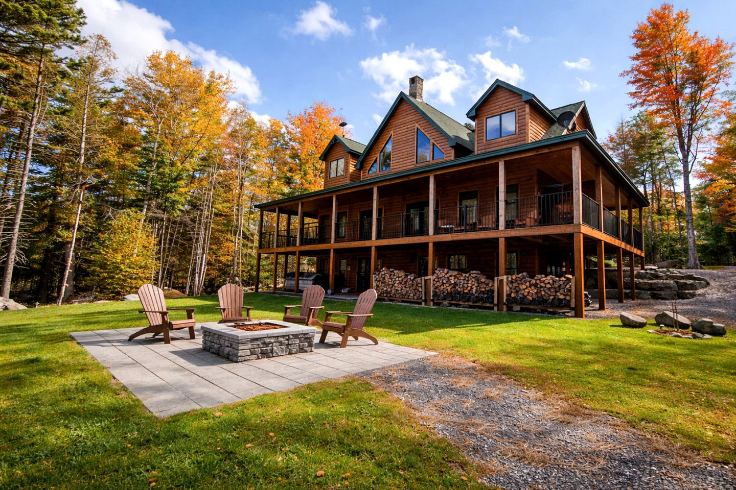 Cabins (United States of America, Beaver Cove, Maine)