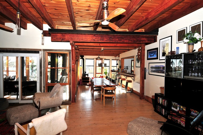 Cottages (Canada, Val des Monts, Quebec)