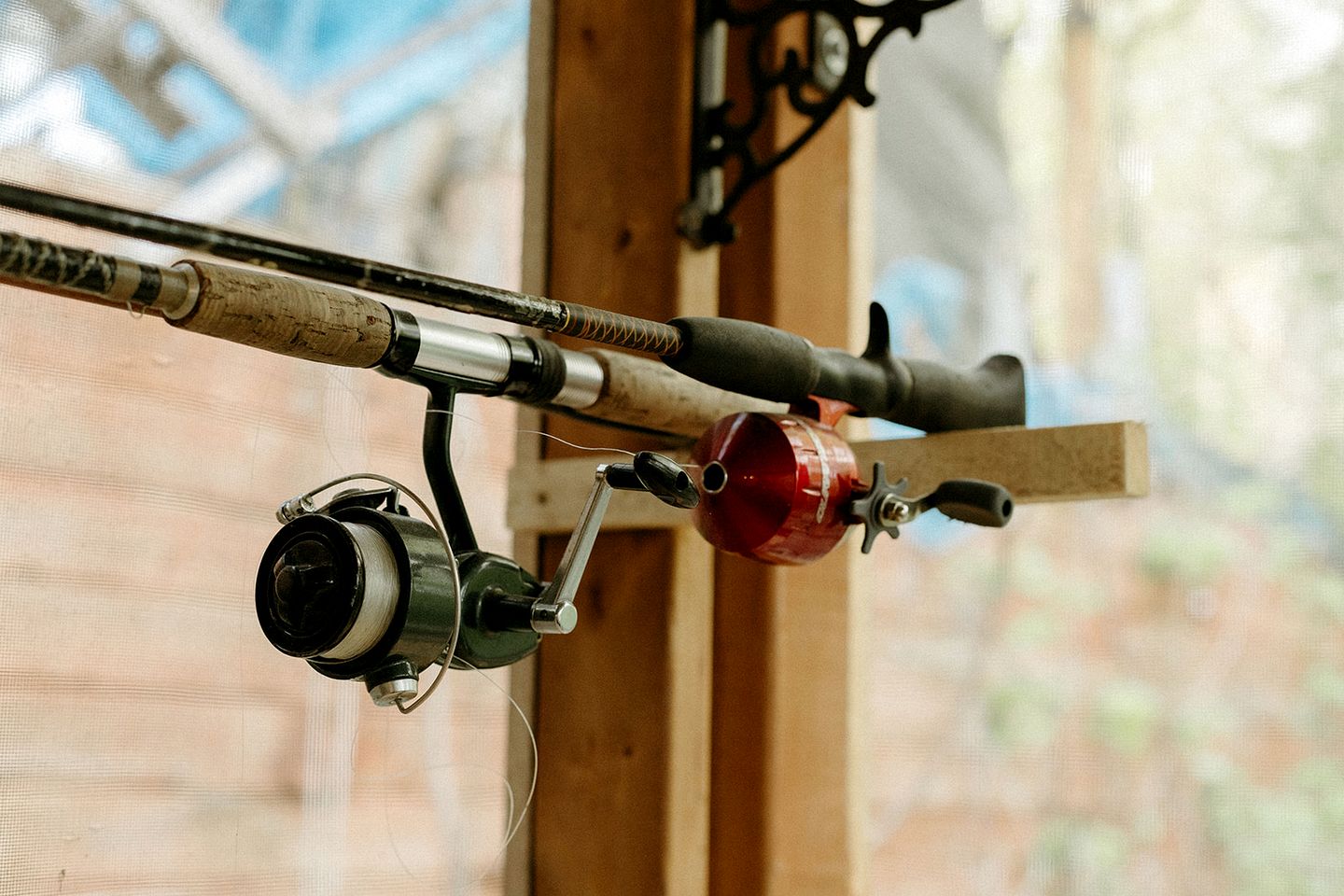 Waterfront Cottage with Hot Tub and Sauna in Wakefield, Quebec, Canada