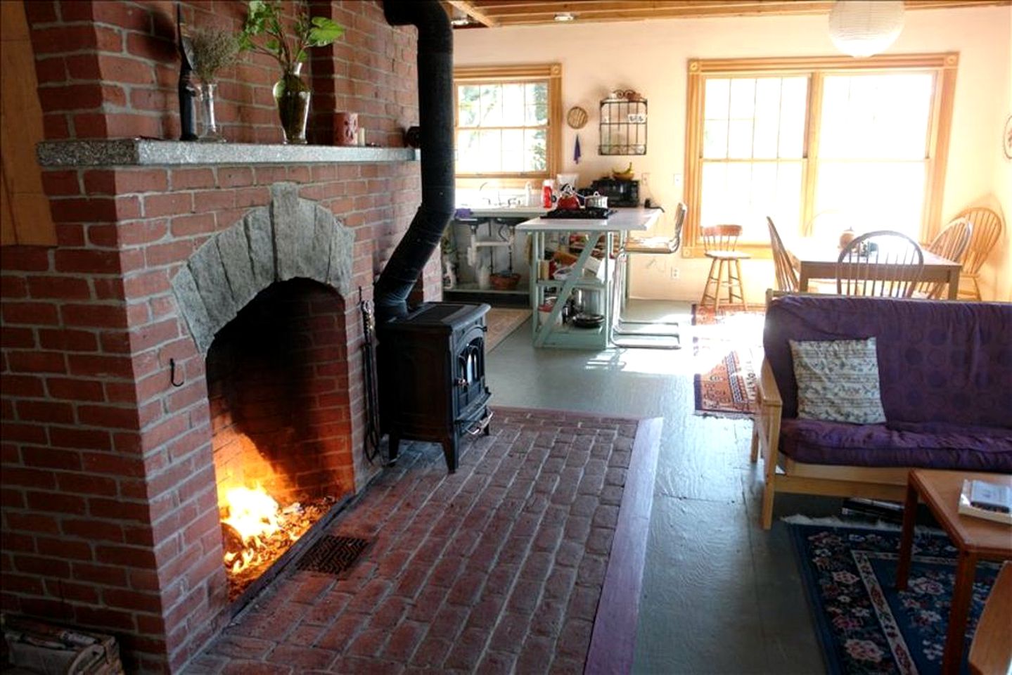 Coastal Vacation Rental with Fireplace near the Acadia National Park in Maine