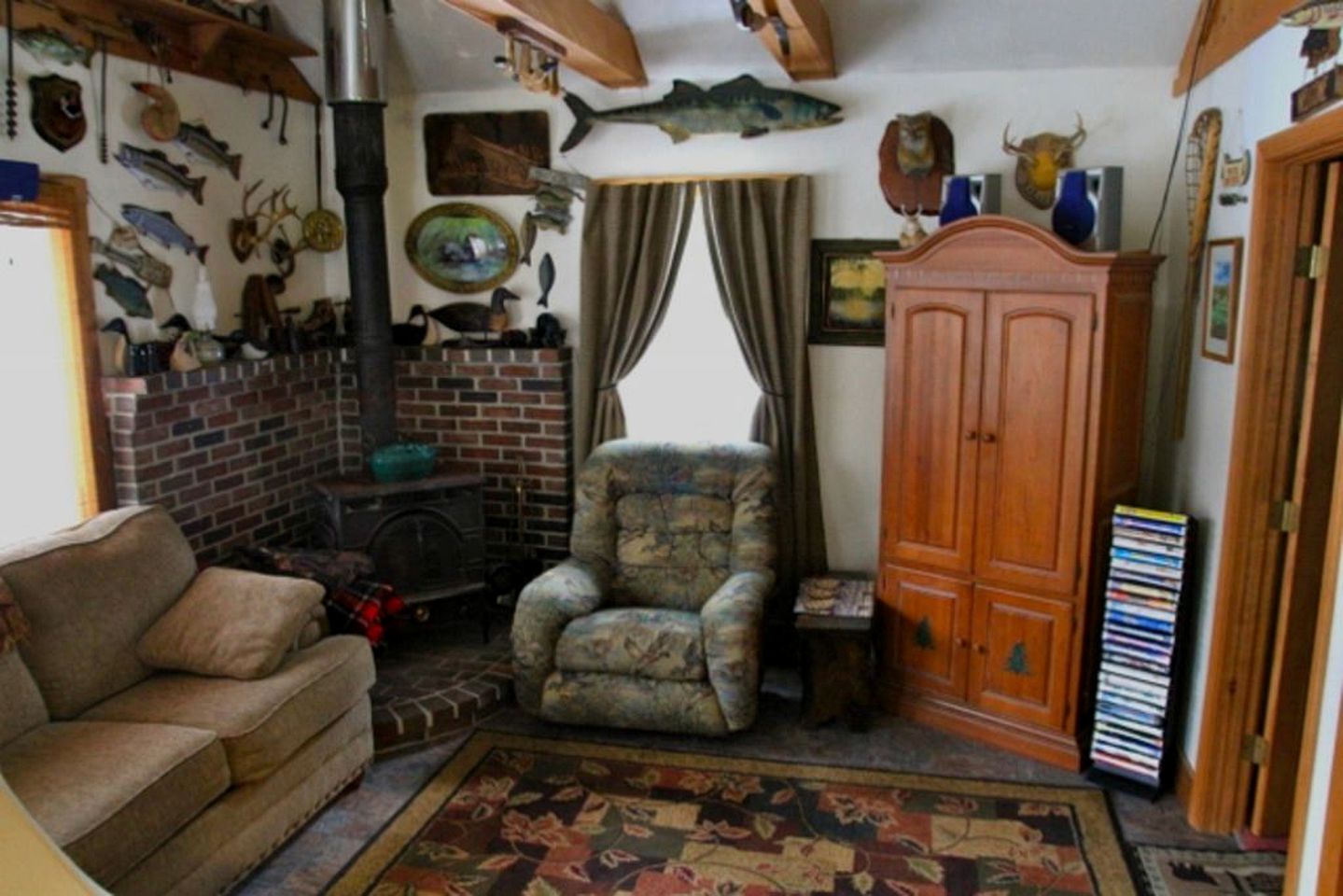 Waterfront Cabin Rental for a Peaceful Lake Getaway in Denmark, Maine