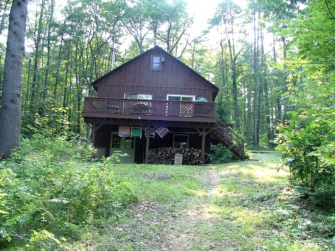 Cabins (Denmark, Maine, United States)