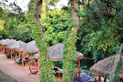 Waterfront Glamping: Safari Tent Retreat for Water Lovers in Cibolo, TX photo 4