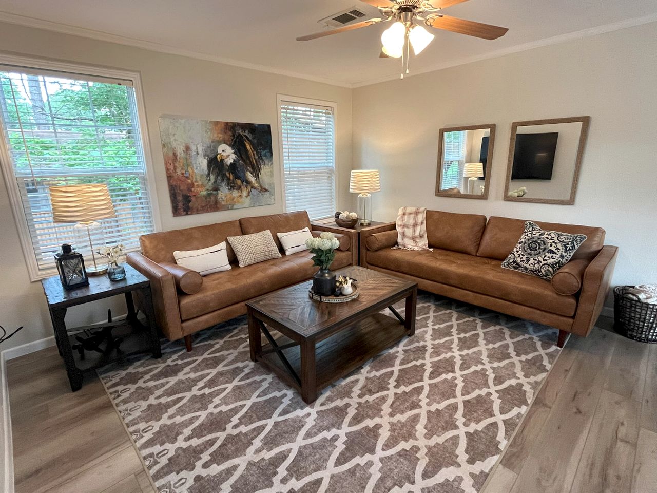Spacious Modern Cabin on Toledo Bend Lake with Gorgeous Deck and Patio for an Amazing Family Getaway in Hemphill, Texas