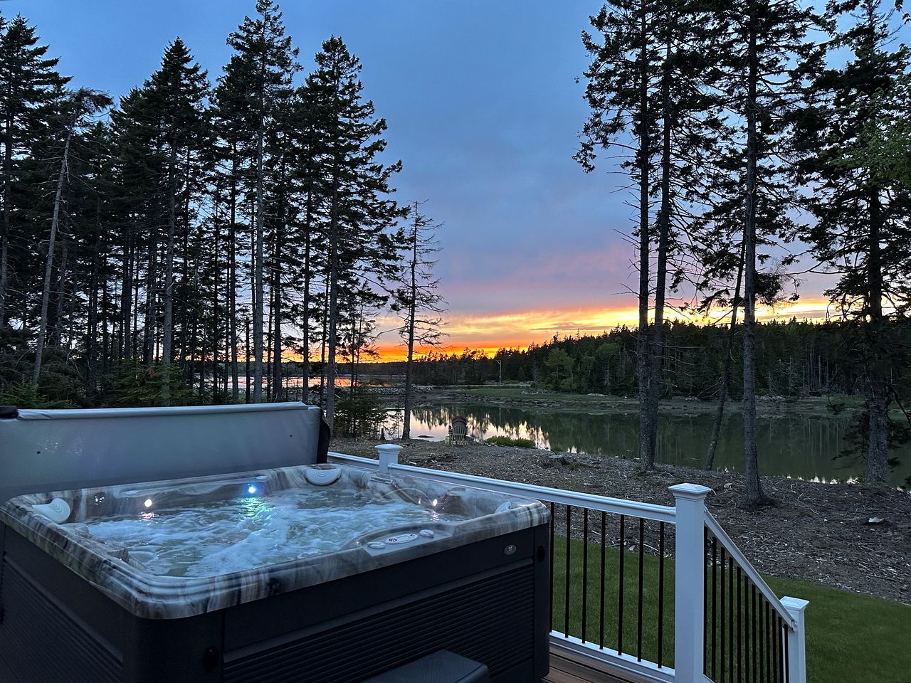 Impressive Waterfront Cabin with Barbecue and Fire Pit in Milbridge, Maine