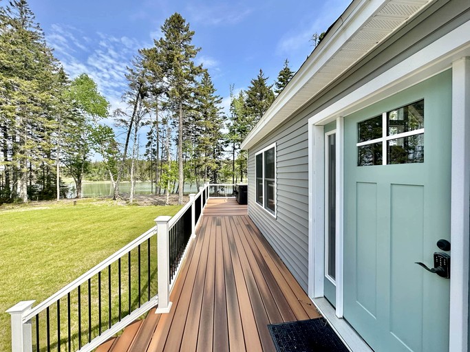 Cabins (United States of America, Milbridge, Maine)