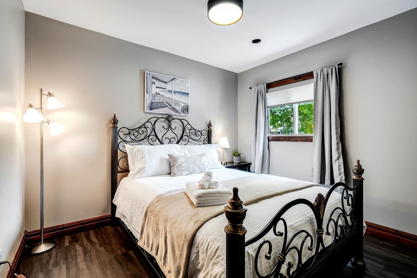 Waterfront Relaxing Cottage Ideal to Create New Memories in Ontario