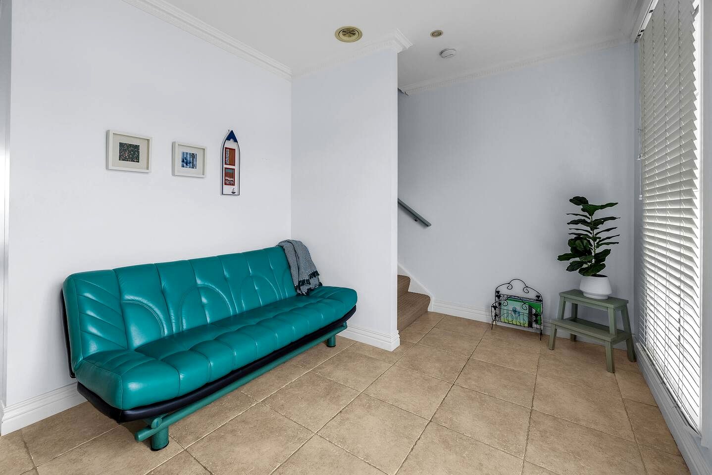 Modern Waterfront Getaway with Marina Outlook near Patterson River in Patterson Lakes, Victoria