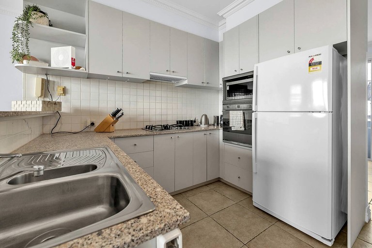 Vacation Rentals (Australia, --, --)