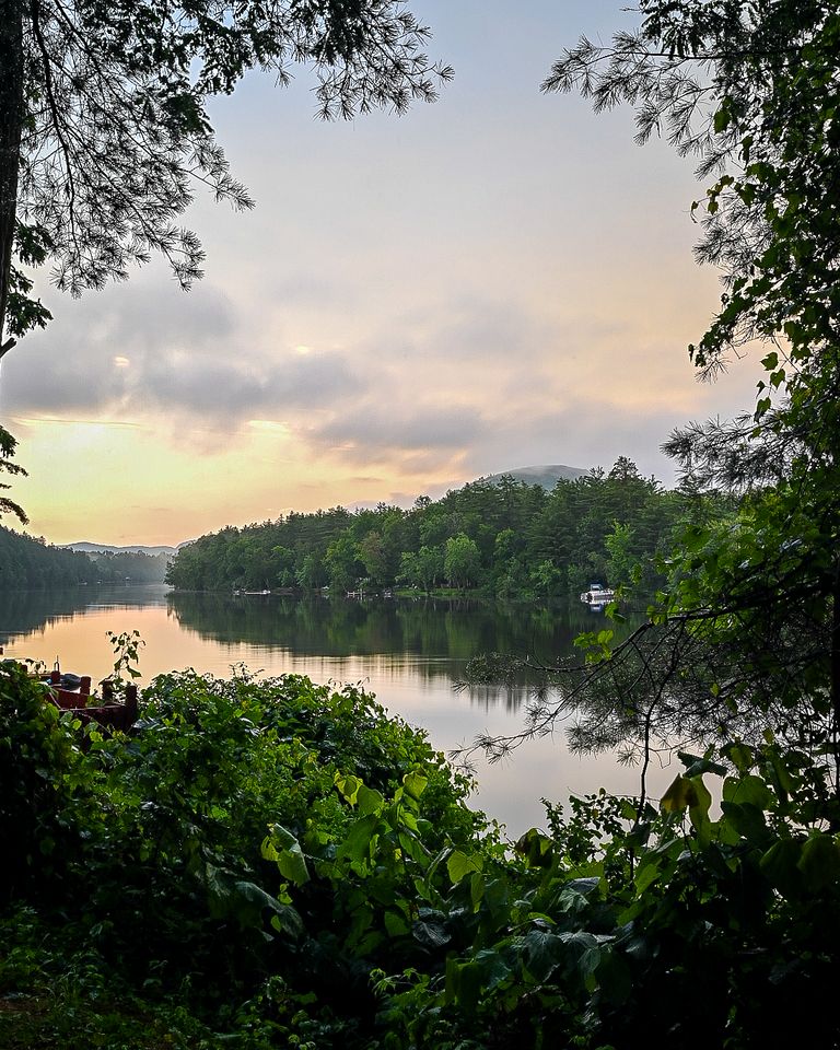 Rustic, Pet Friendly Cabin on the Hudson River, Perfect for a Glamping Weekend in the Adirondacks