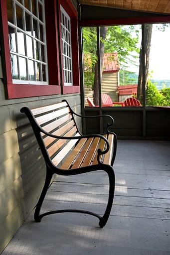 Cabins (United States of America, Corinth, New York)