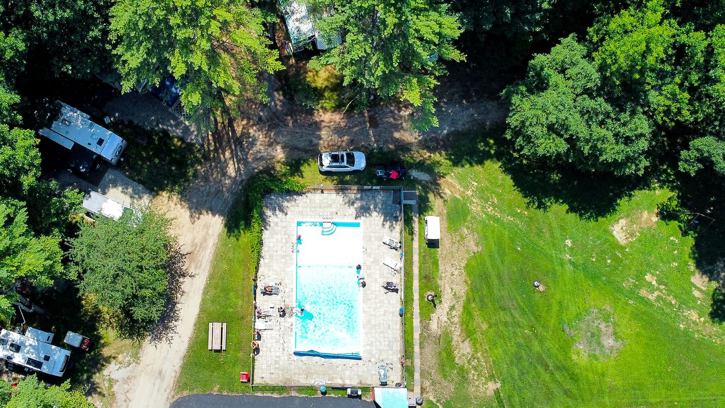 Rustic, Pet Friendly Cabin on the Hudson River, Perfect for a Glamping Weekend in the Adirondacks