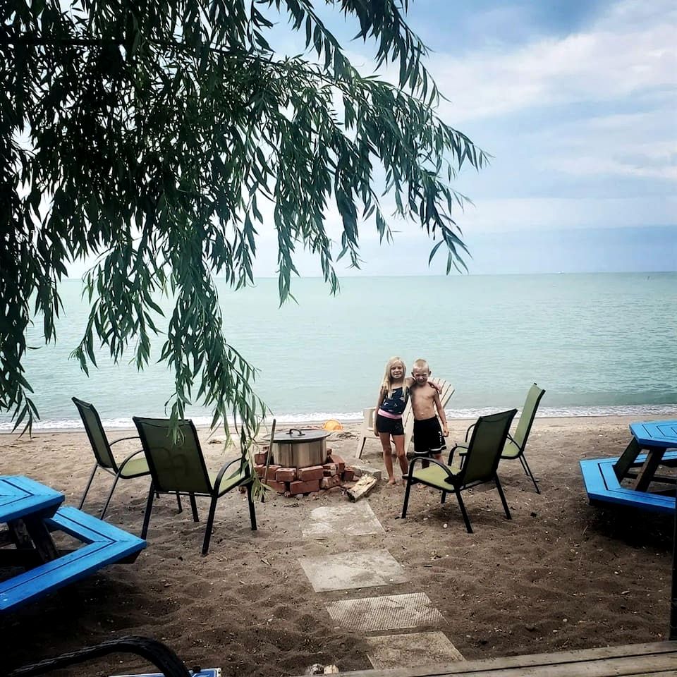 Tiny Houses (Canada, Leamington, Ontario)