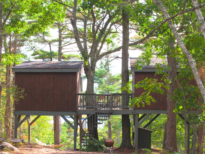 Tree House Rental Brunswick, Maine Glamping Hub