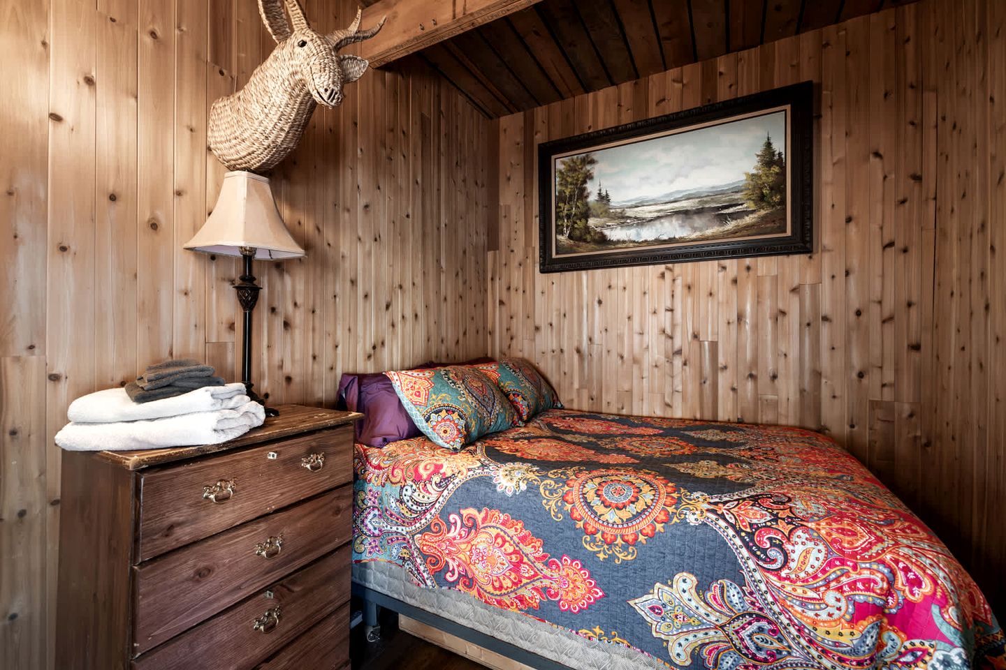 Radiant Riverfront Cabin Sanctuary near Cacapon River in West Virginia