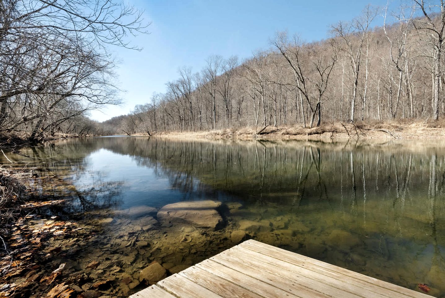 Radiant Riverfront Cabin Sanctuary near Cacapon River in West Virginia