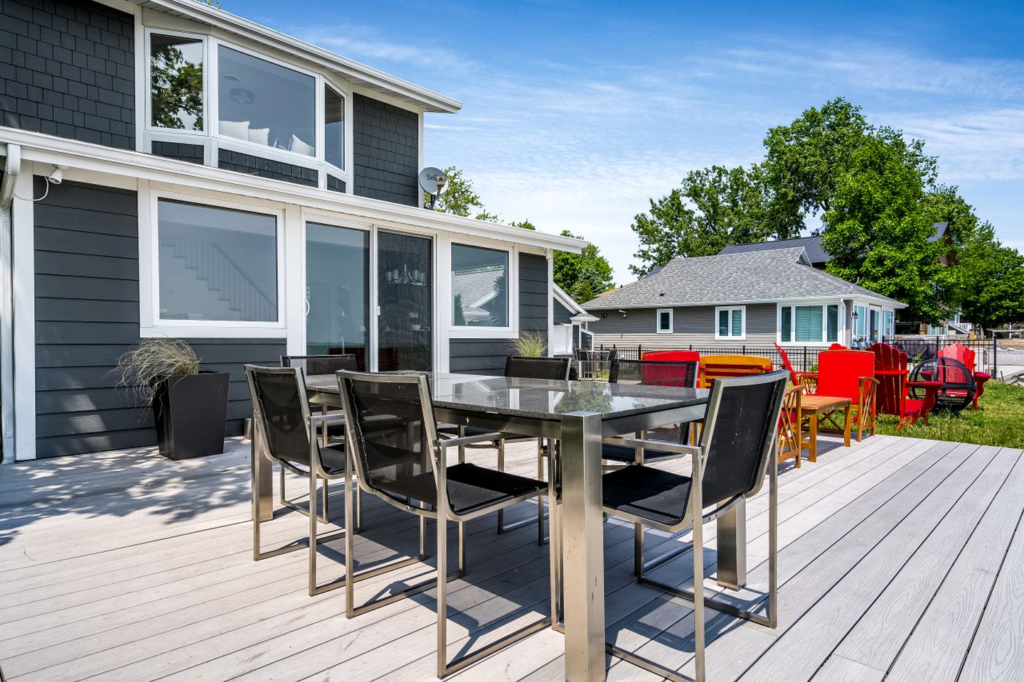 Beautiful Cottage with Swimming Pool in Kingsville, Ontario