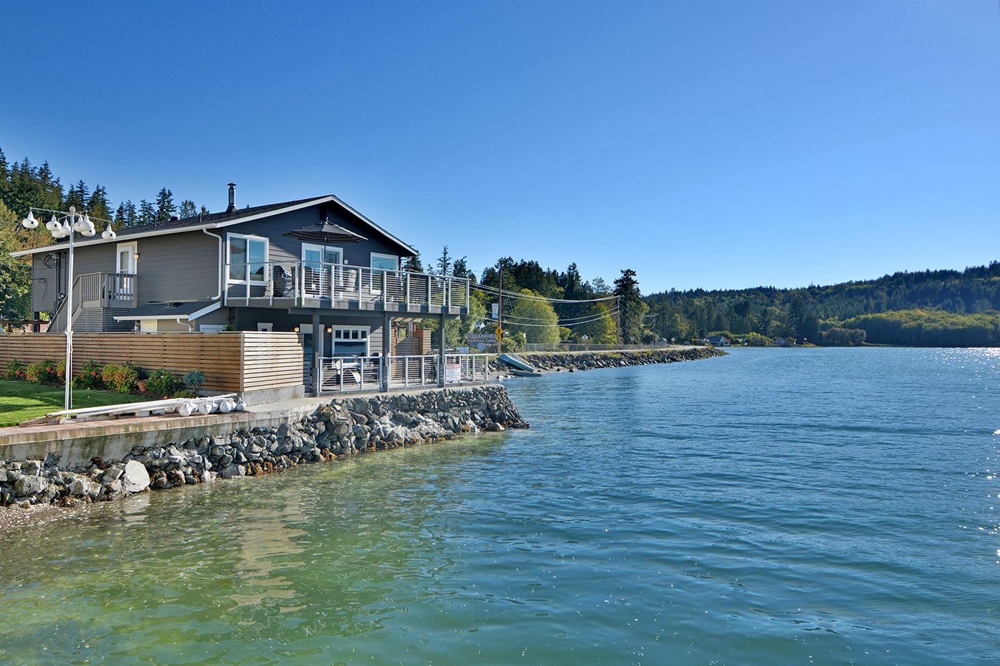 Water's Edge Seabeck The Studio Suite, Vacation Rentals, Seabeck