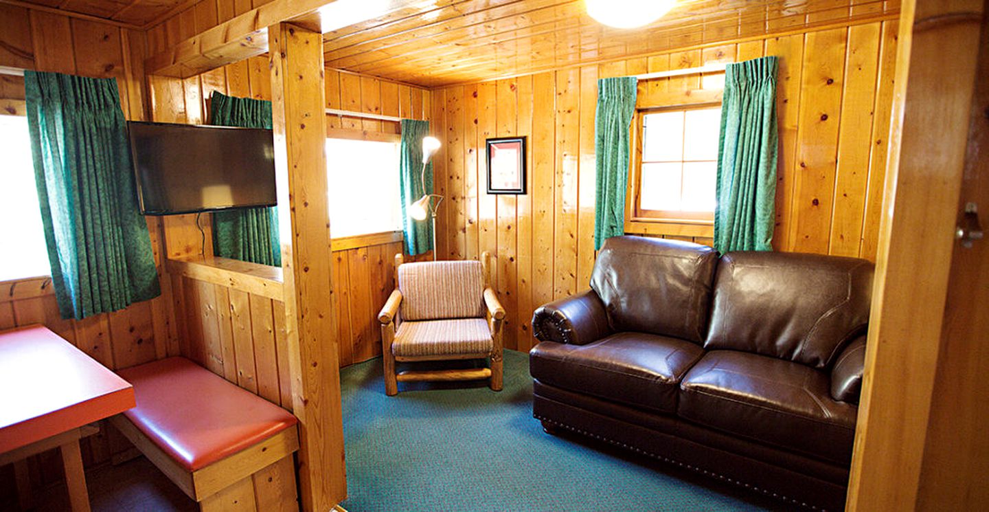Comfortable Estes Park Vacation Rental for Families