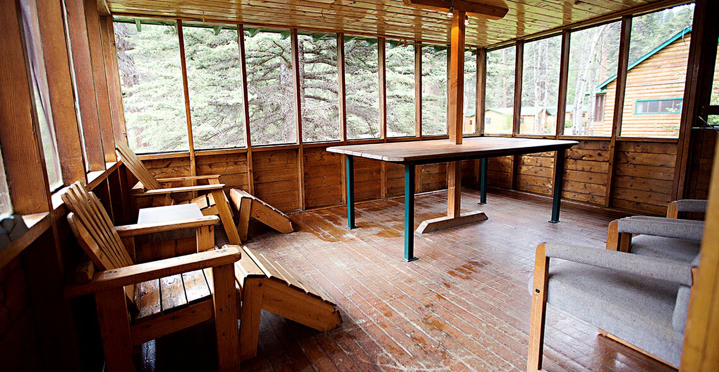 Spacious Estes Park Cabin for a Family Getaway in Colorado