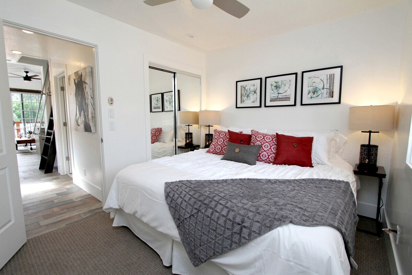 Chic Weekend Getaway Perfect for Visiting the Grand Canyon in Utah