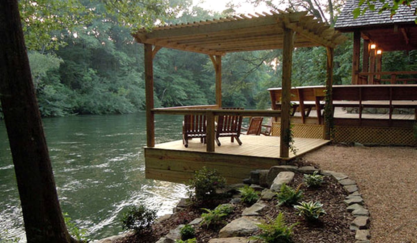 Secluded Cabin Rental in the Smoky Mountains, Tennessee