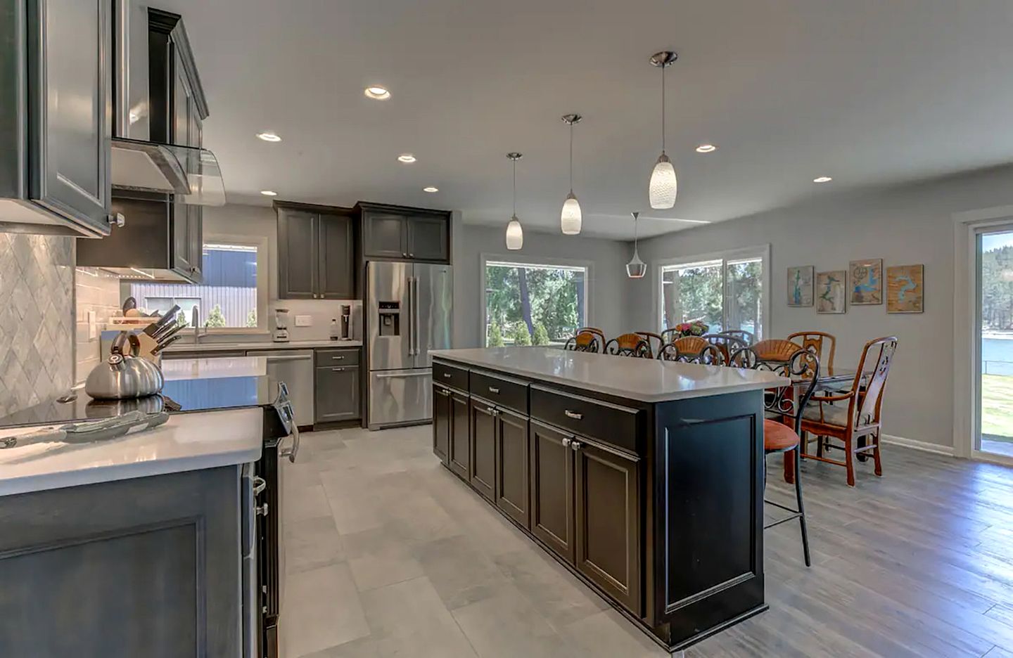 Idyllic Riverside Vacation Retreat with Sandy Beach near Coeur d'Alene Idaho