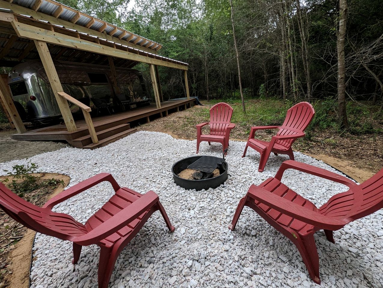 Well-Deserved Nature Getaways in this Fully-Equipped Airstream in Midway, Texas