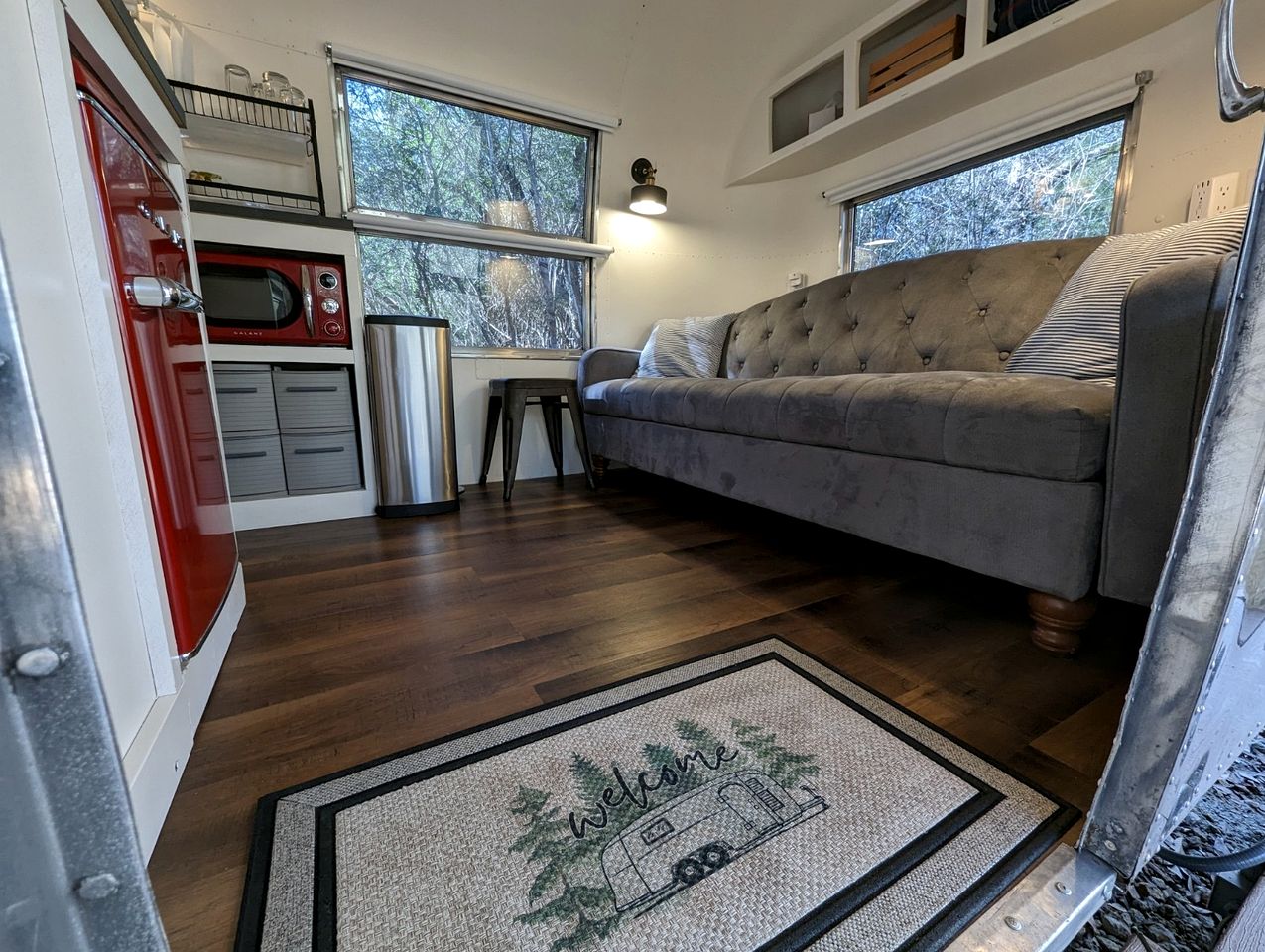 Well-Deserved Nature Getaways in this Fully-Equipped Airstream in Midway, Texas