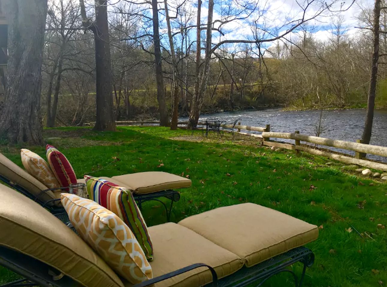 Family-Friendly Suite Rental with National Park Access in Townsend, Tennessee