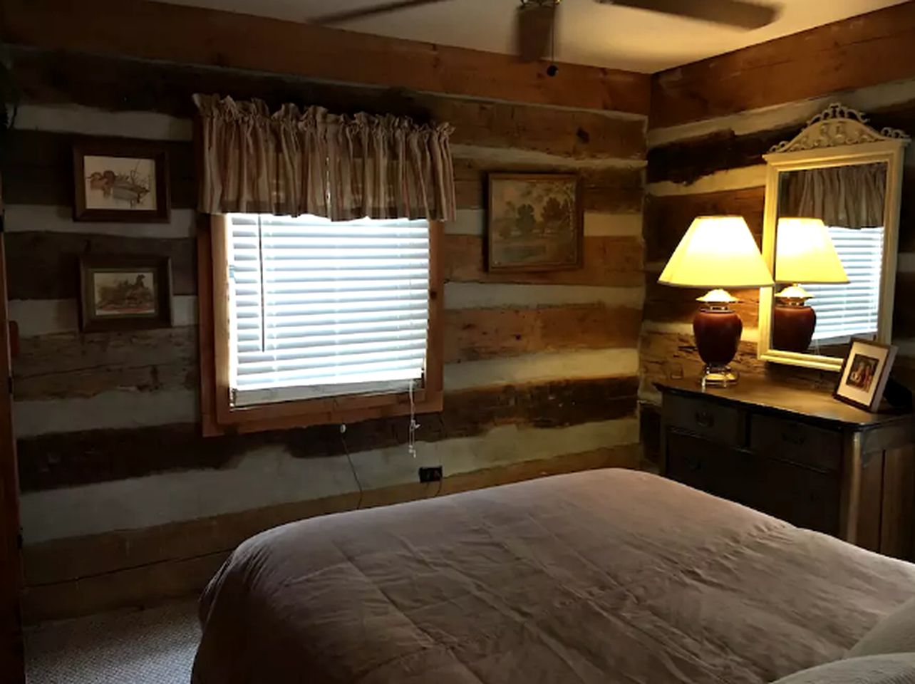 Fully-Furnished Suite Rental with Easy Access to the Great Smoky Mountains in Tennessee